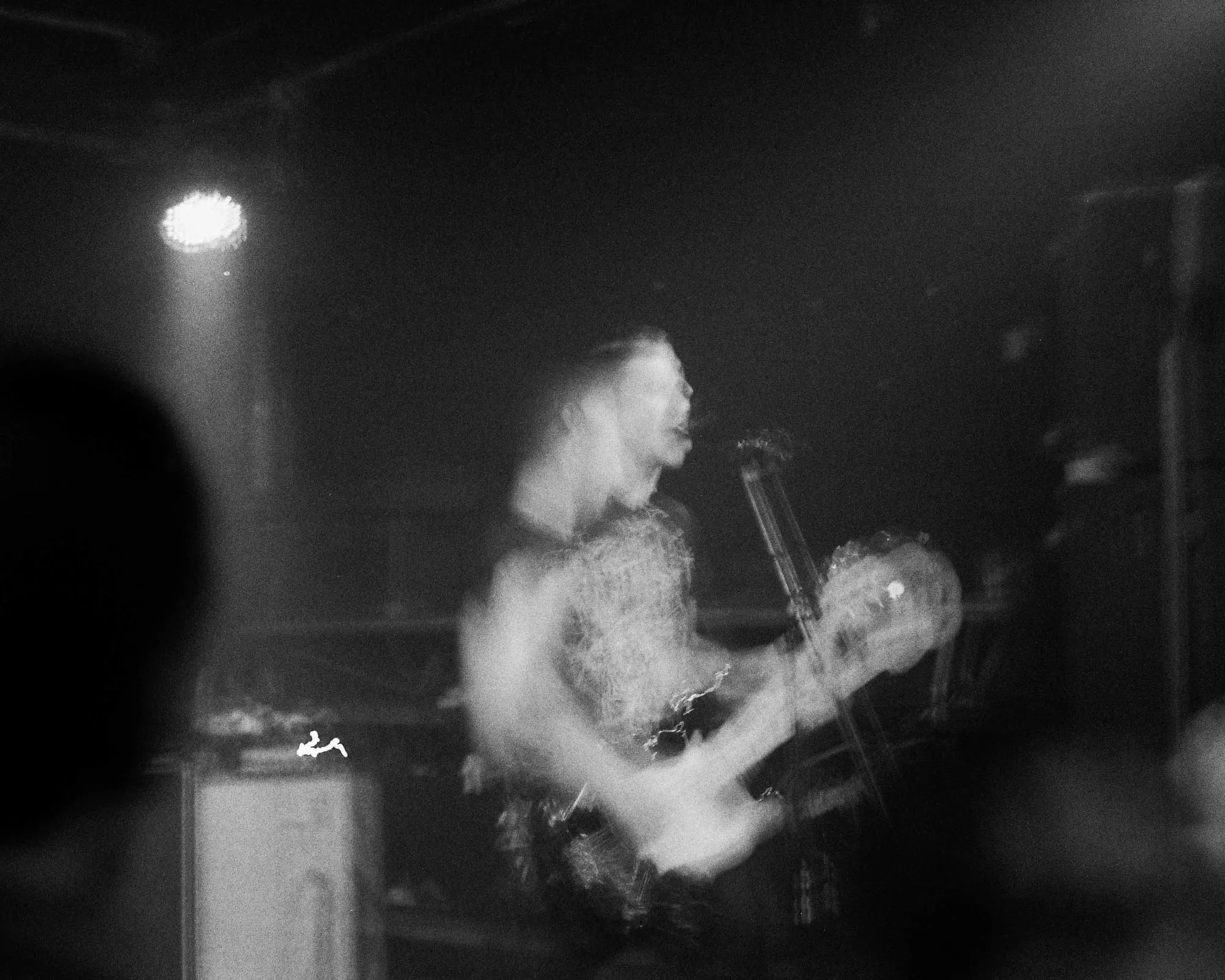 Feral — En directo y de gira, pieza 10