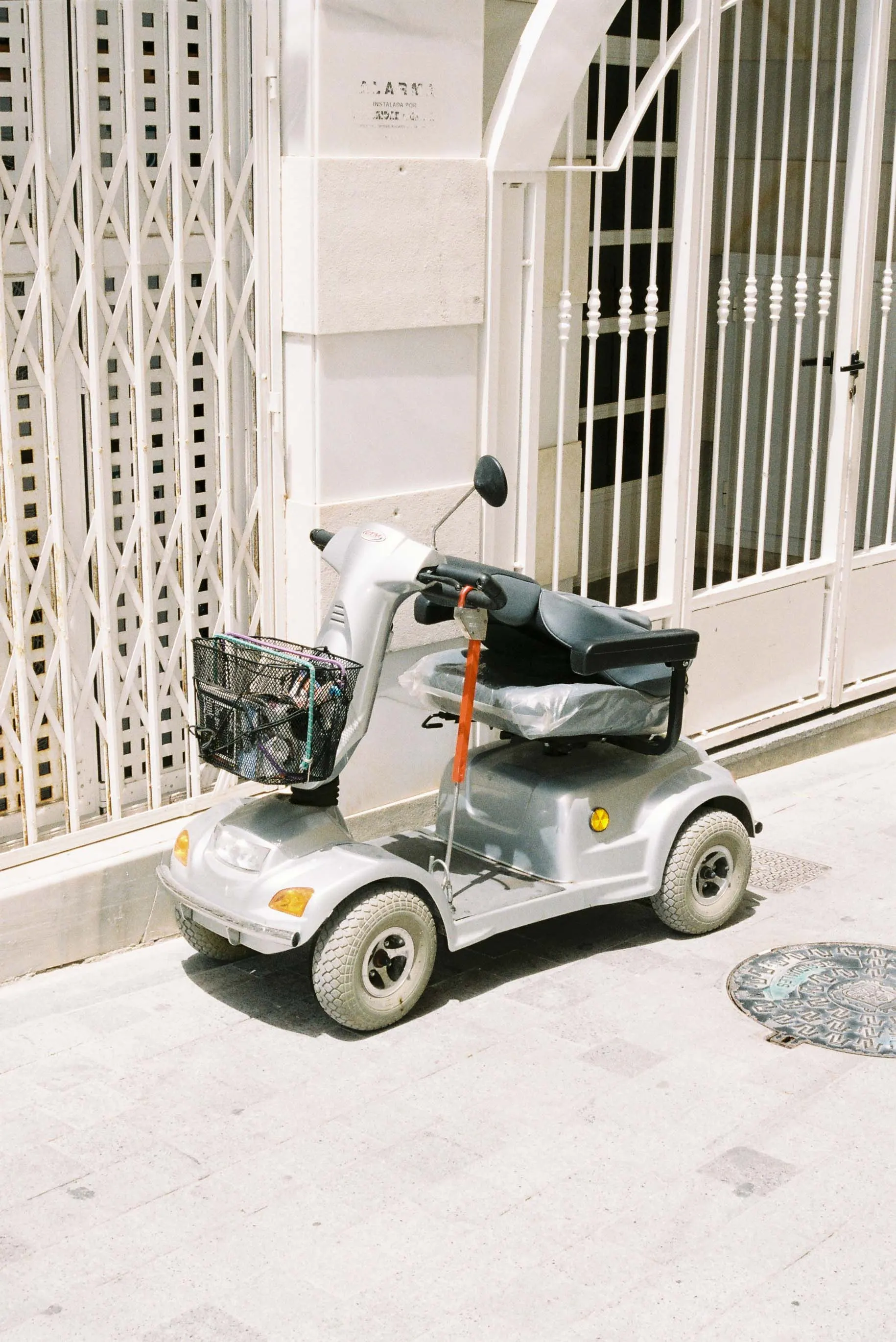 Analog — Photography Archive, still 9